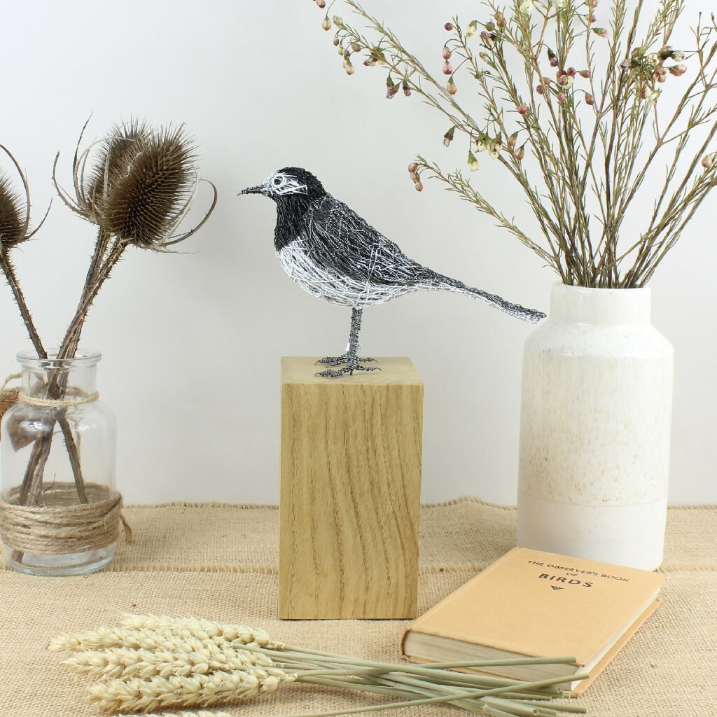 Emian | Pied Wagtail Wire Bird Sculpture