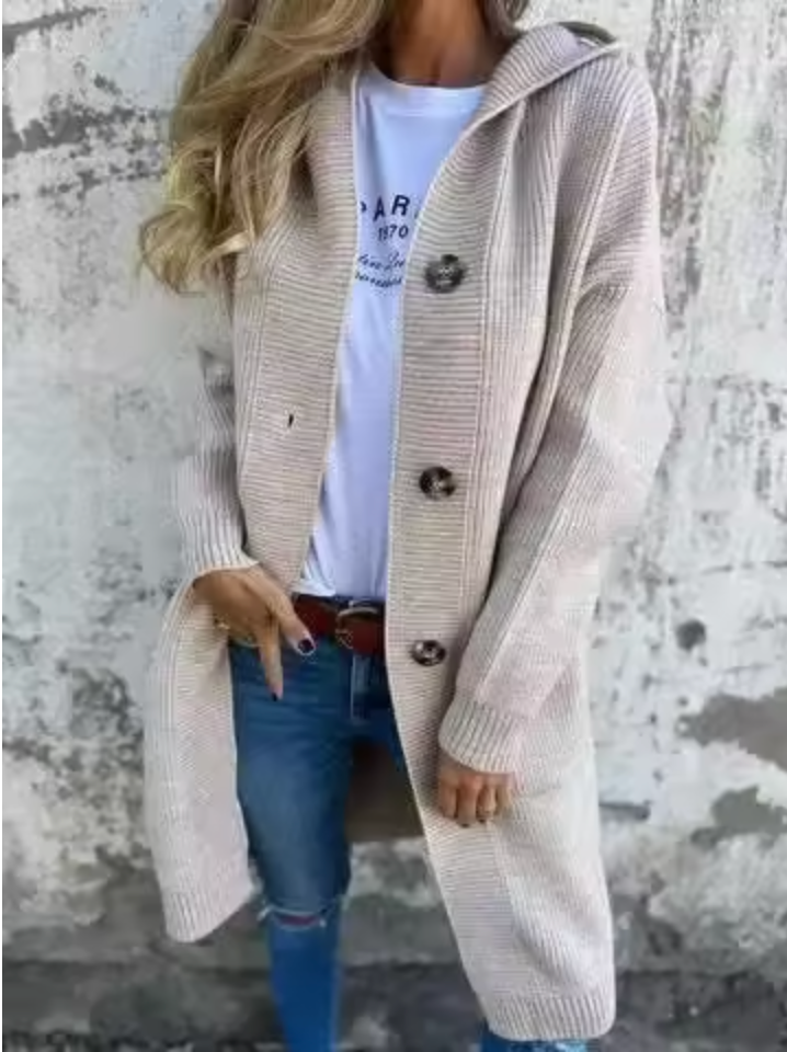 Arie | Women’s Oversized Cable Knit Button Cardigan