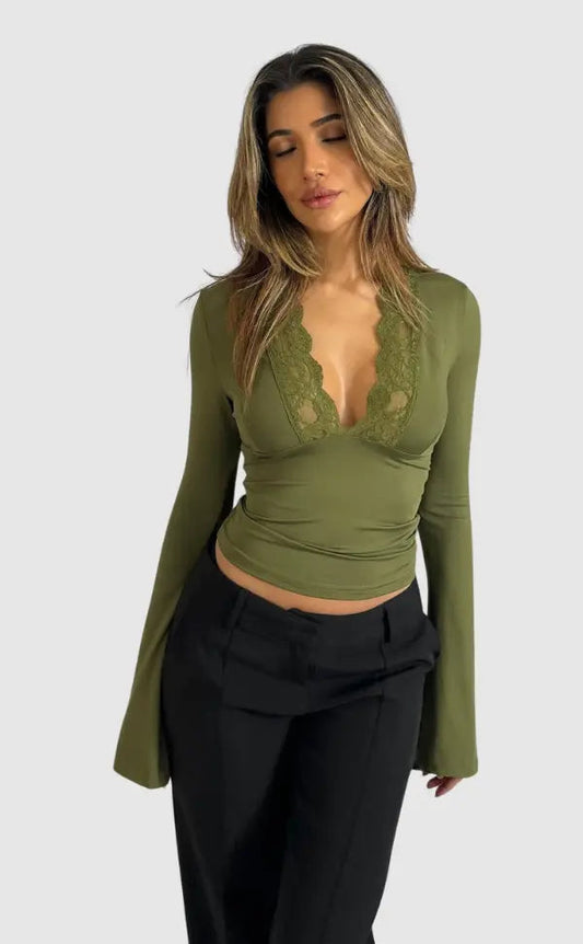 Gelinda | Women’s Lace-Trim V-Neck Top