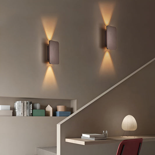 Koadclo | Elegant LED Wall Lamp - Minimalist Design for Home Lighting