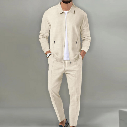 June | Men’s Essential Modern Tracksuit